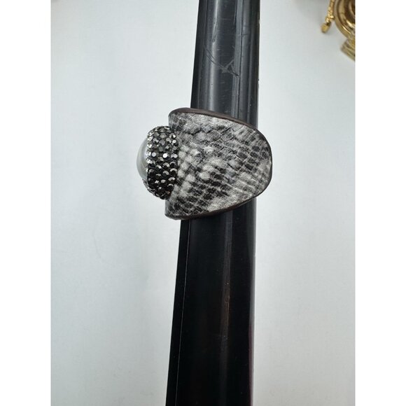 Snake Skin Baroque Pearl Marcasite And Rhinestone Wide Ring - Picture 11 of 11